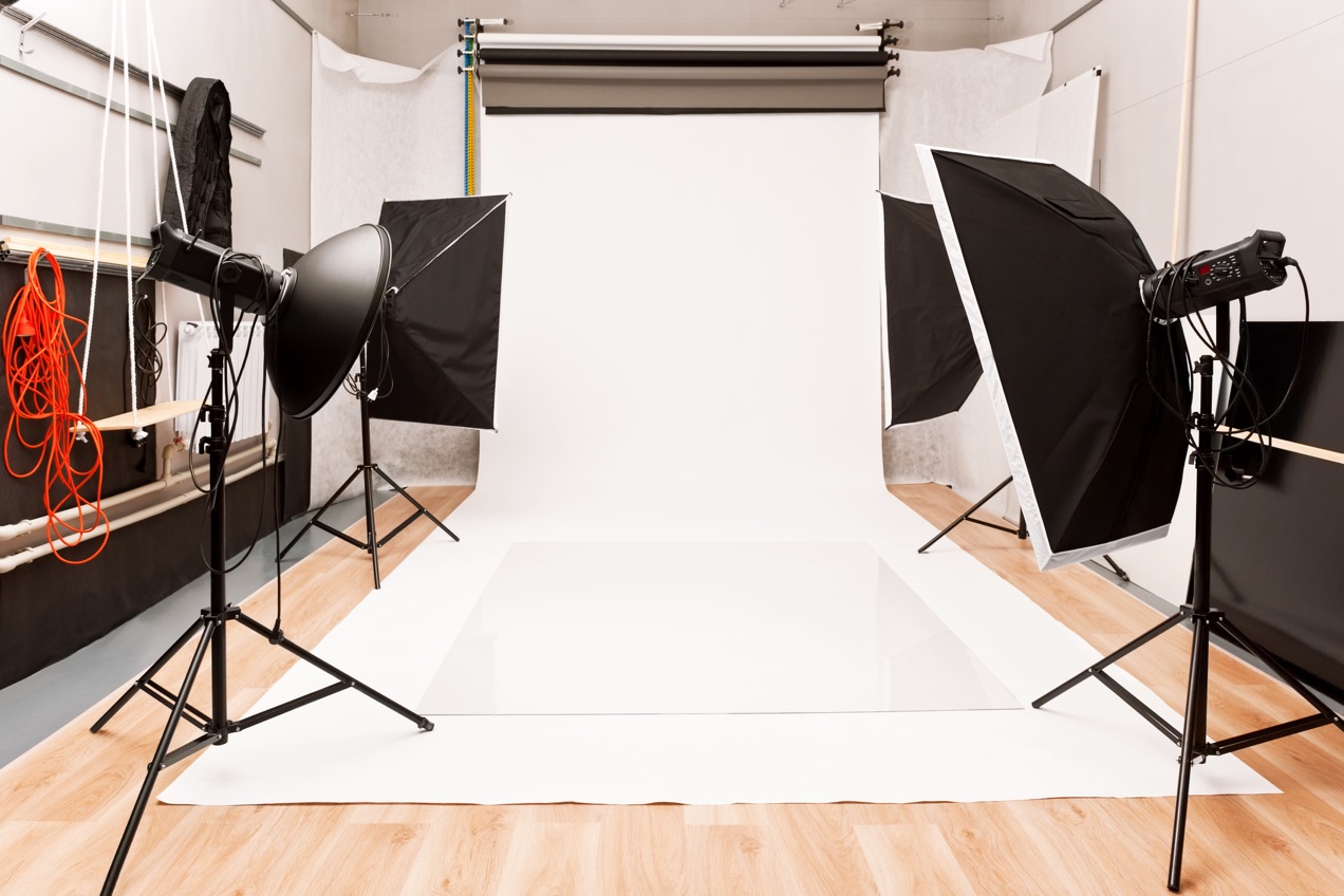 Studio lighting with white background